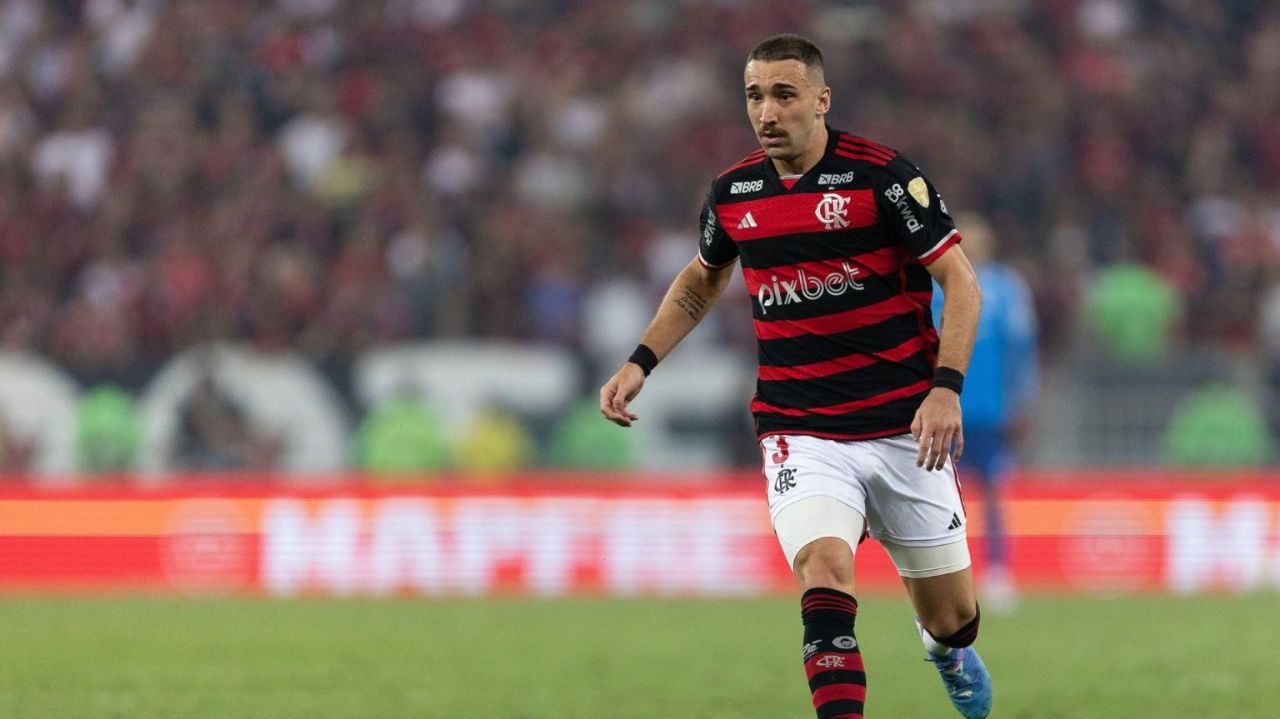 Léo Ortiz é um dos jogadores pré-convocados para a Seleção Brasileira
