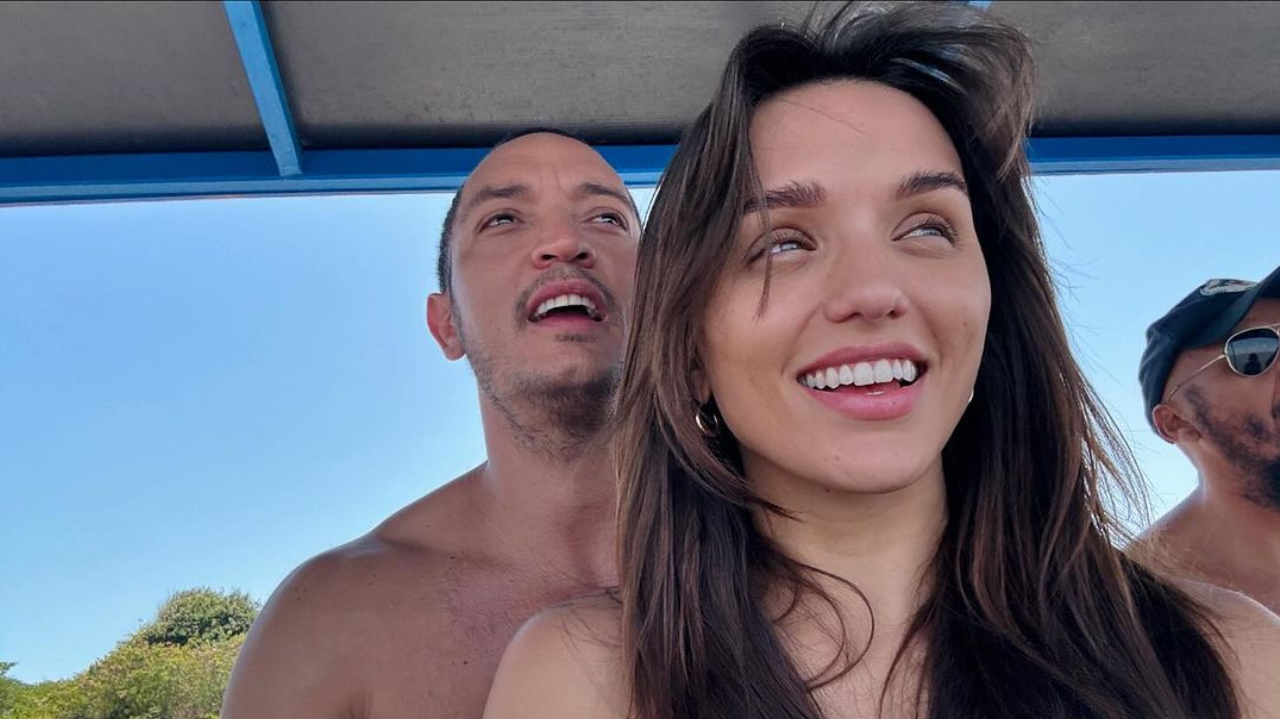 Rafa Kalimann e Allan Souza Lima compartilham banho de rio inusitado com seguidores neste sábado (21)