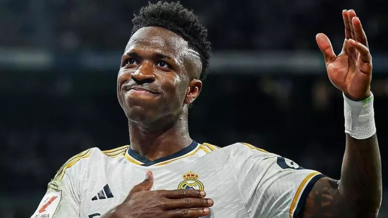 LaLiga se compromete a punir atos racistas contra Vini Jr no clássico Atlético x Real Madrid