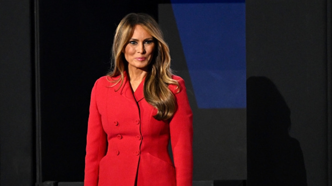 Esposa de Trump assume, em autobiografia, o aborto livre às mulheres dos EUA