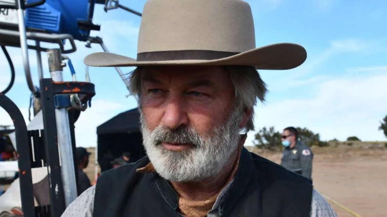 “Rust”: filme estreia em festival após tragédia no set