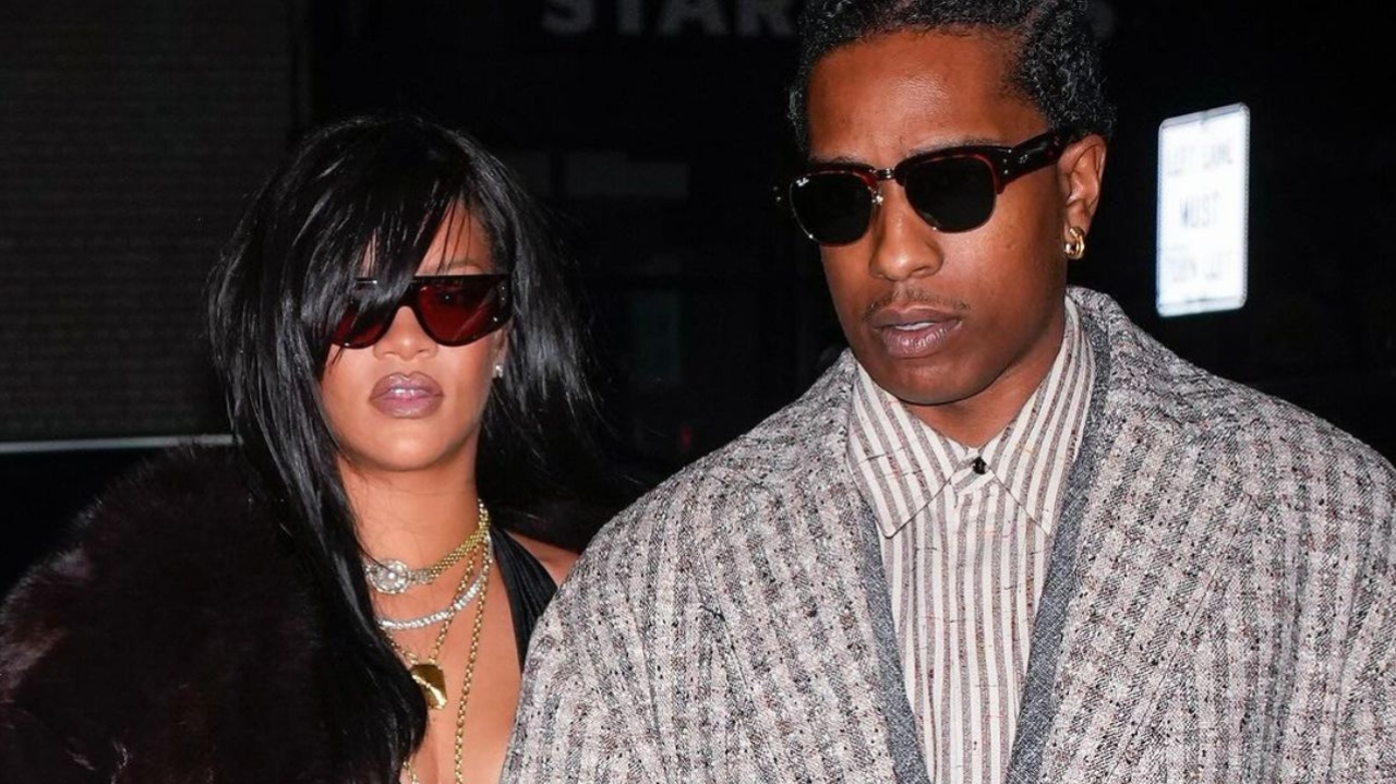 Rihanna e A$AP Rocky são fotografados com roupas de luxo na noite de Nova York
