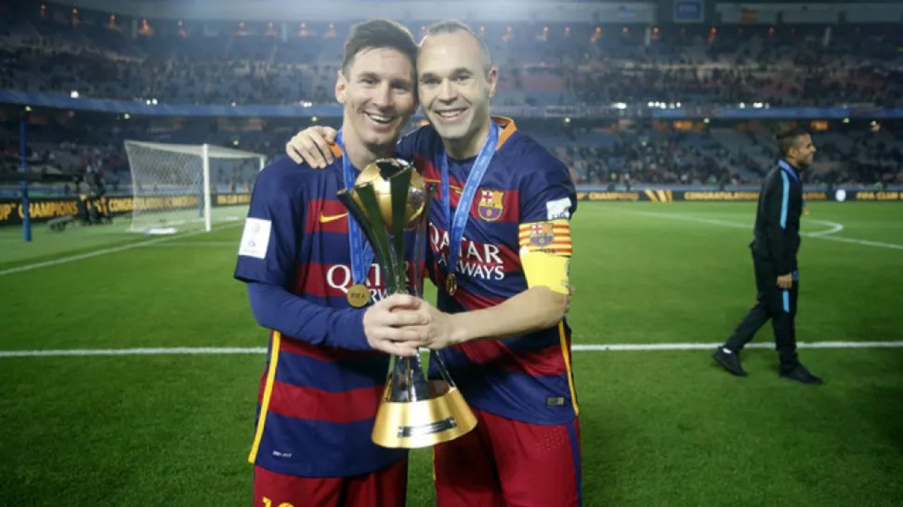 Neymar, Messi e Real Madrid se despedem de Iniesta