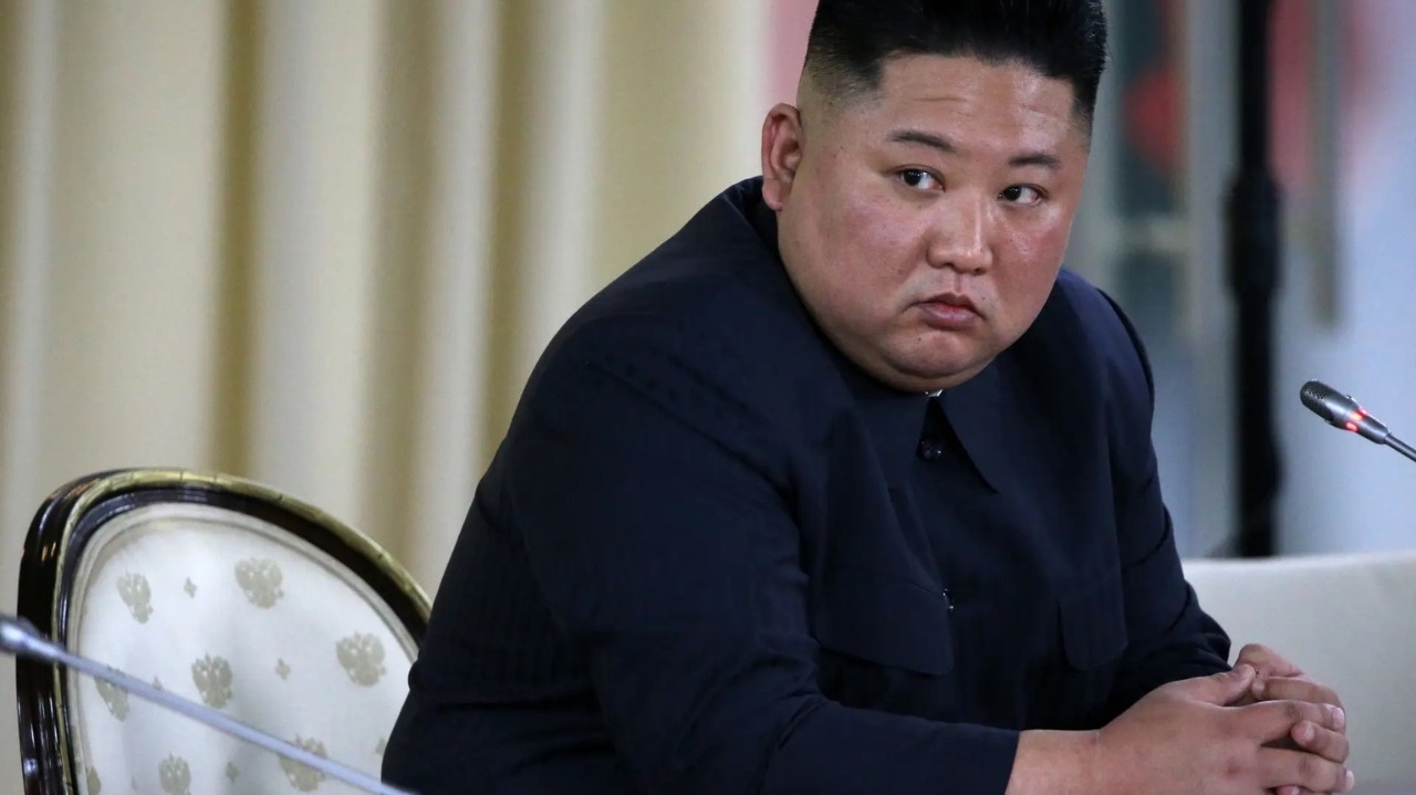Coreia do Norte detona estradas perto da fronteira com a Coreia do Sul