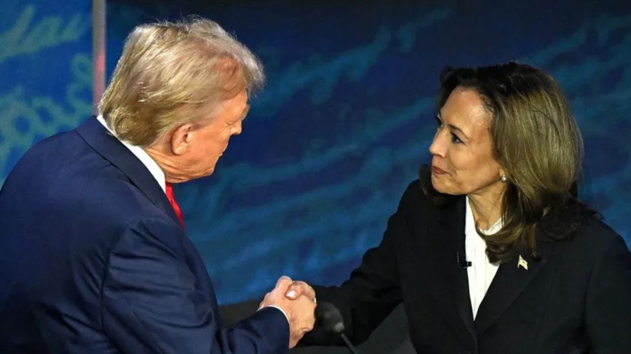 Donald Trump é acusado de elogiar Hitler; Kamala Harris detona o republicano
