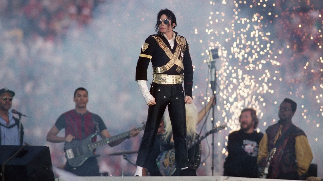 Michael Jackson é o artista do século XX com mais clipes no “Clube do Bilhão”