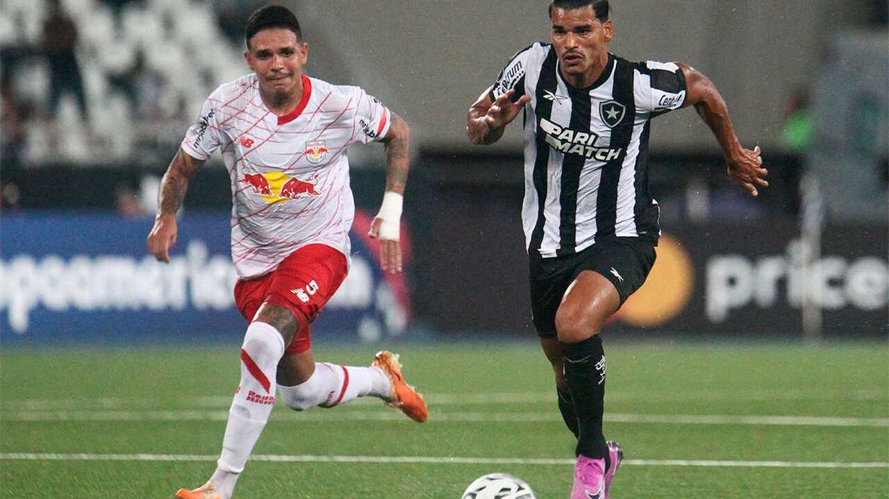 Botafogo enfrenta o Bragantino visando manter liderança do Brasileirão