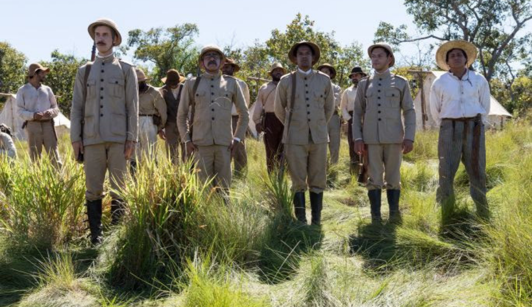 HBO Max apresenta trailer oficial da minissérie brasileira ‘O Hóspede Americano’