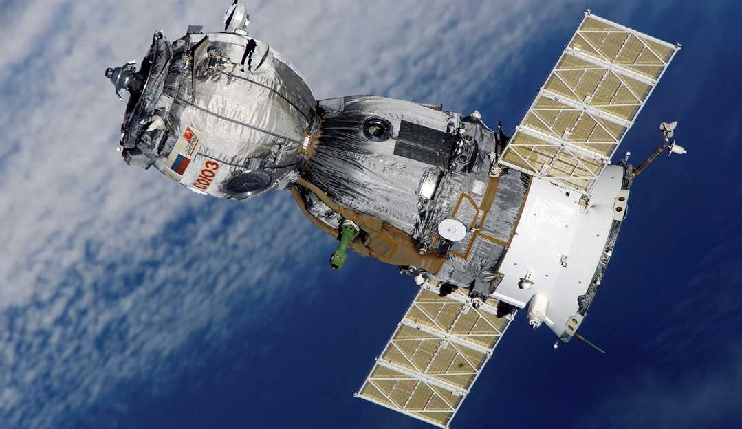 Novas rachaduras são descobertas na Estação Espacial Internacional
