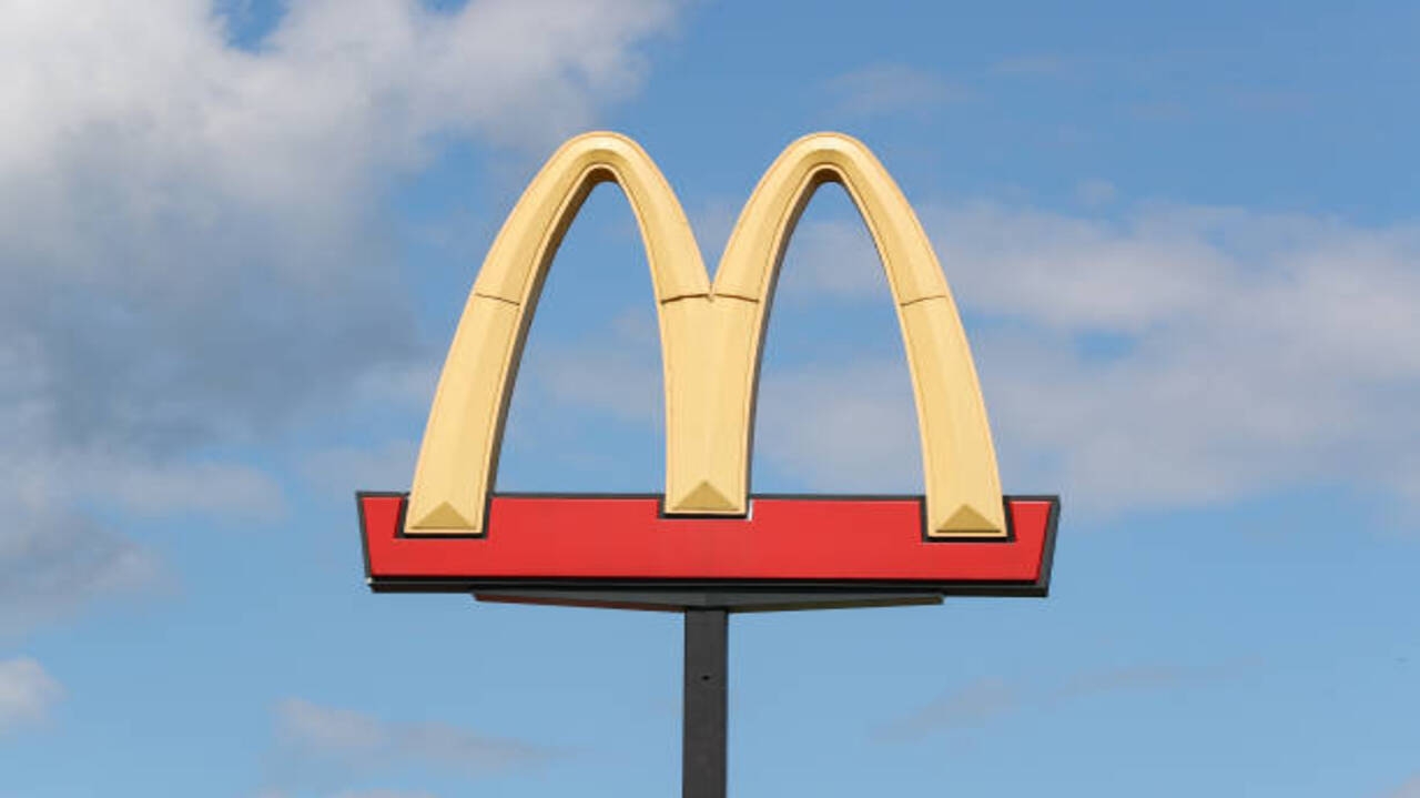 Surto por E. Coli no McDonald’s dos EUA tem causa revelada
