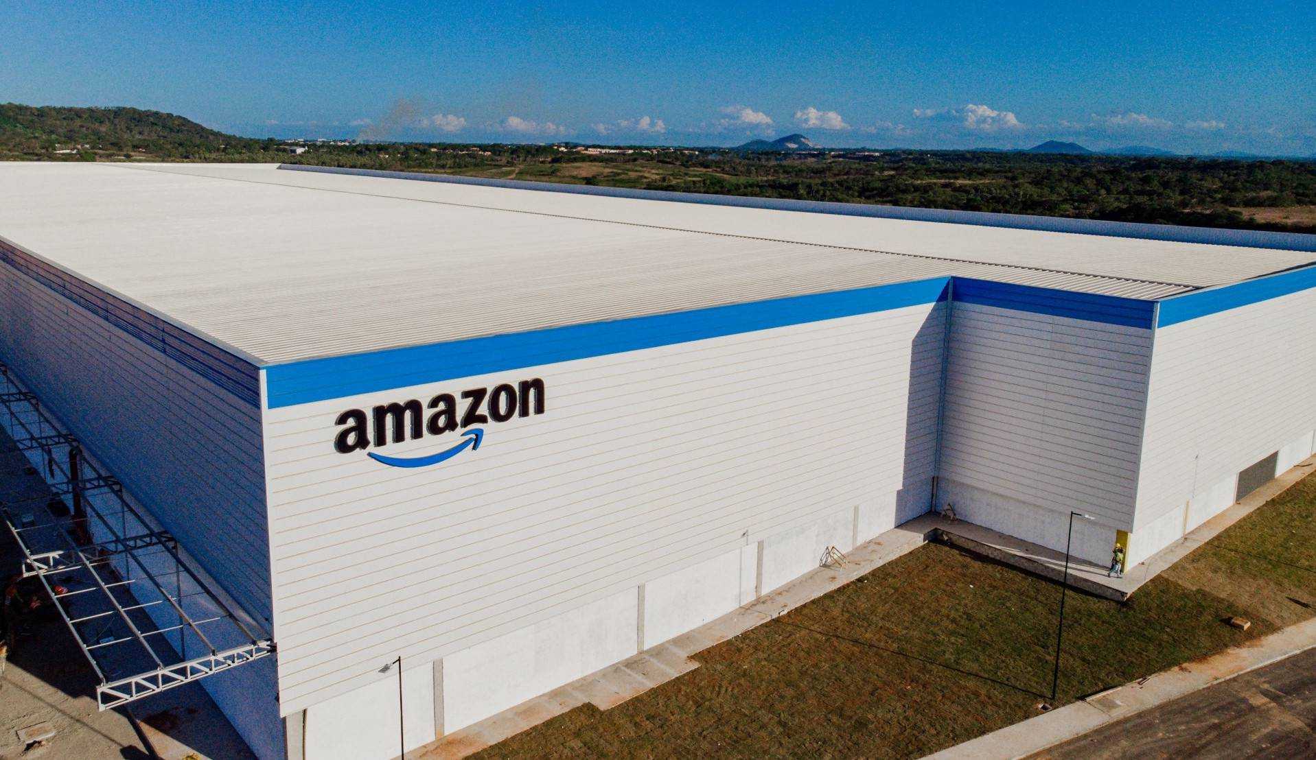 Amazon apoia a contratação de entregadores que usam maconha