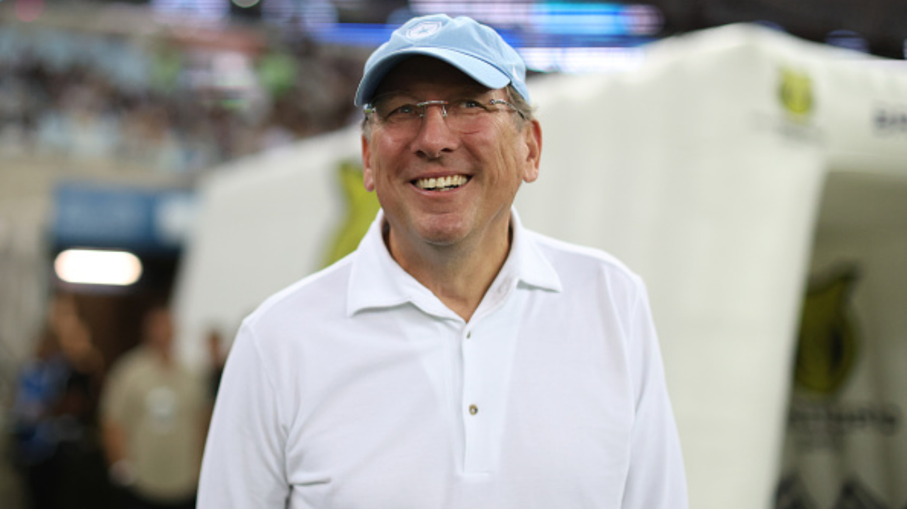 Jonh Textor projeta investimentos para o Botafogo para o próximo ano