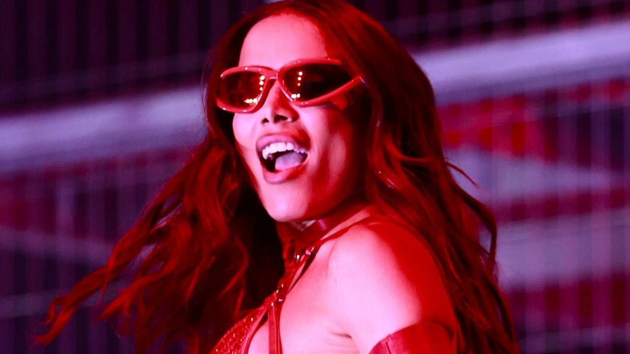 Juliette acompanhou Anitta no último dia do “Rock The Mountian”
