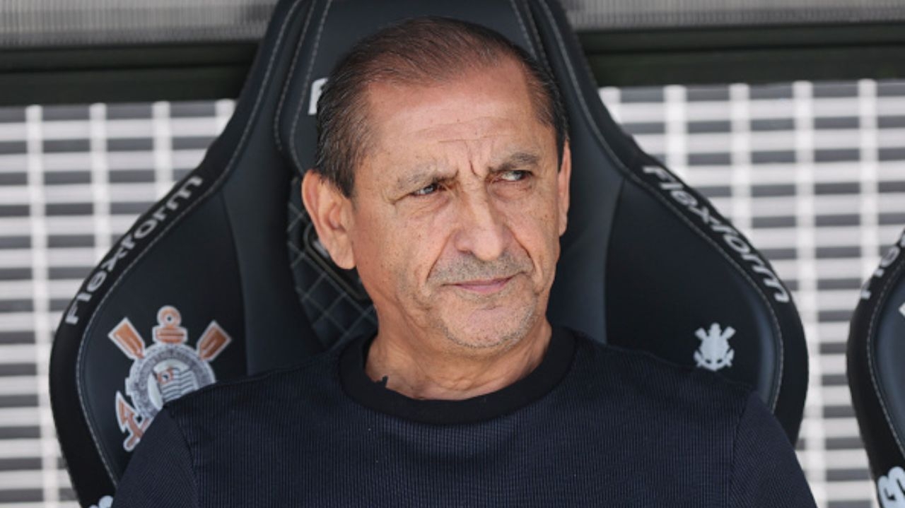 Ramón Díaz exalta evolução defensiva e mira Libertadores