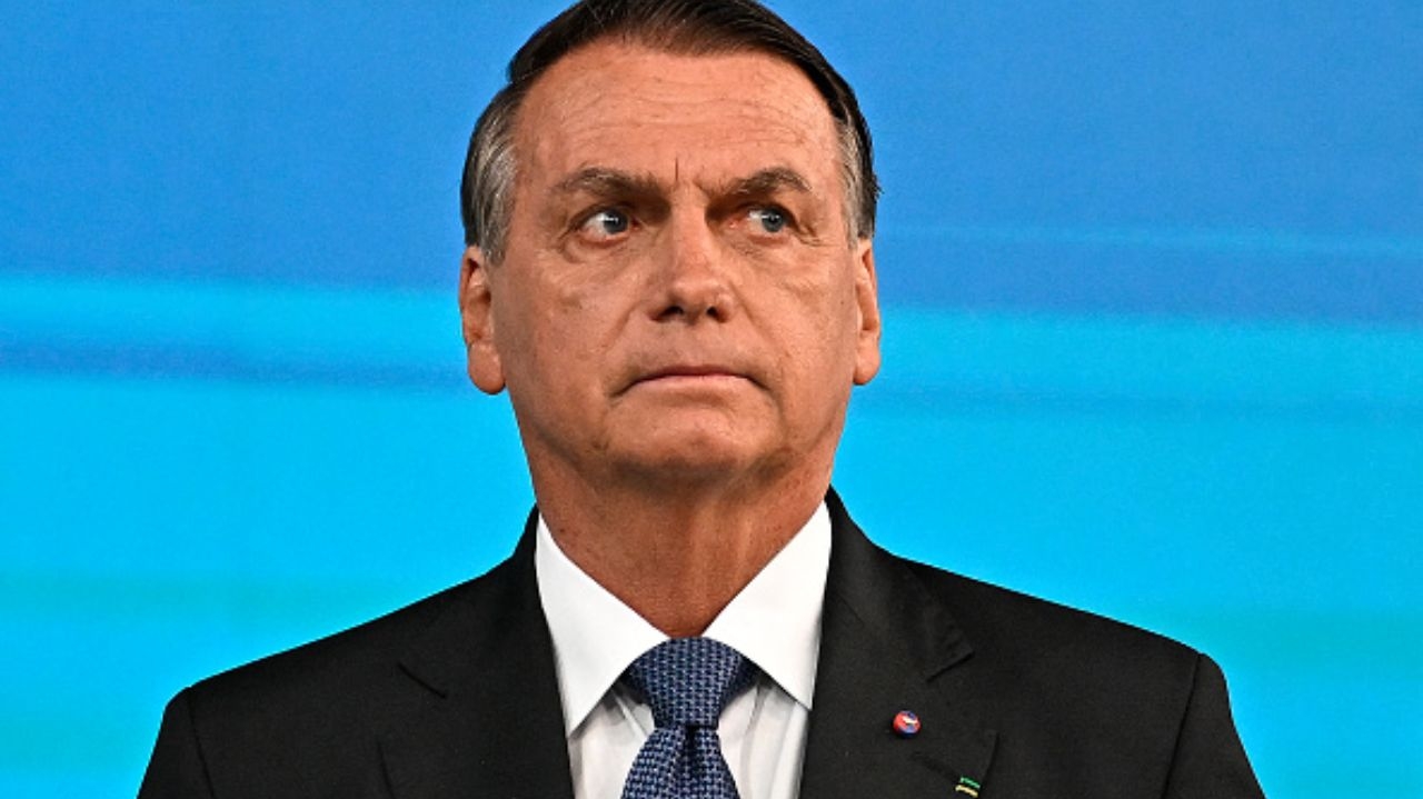 Relatório aponta viagem de Bolsonaro aos EUA como estratégia para evitar prisão