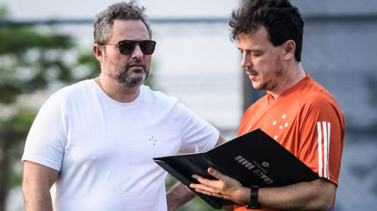 Alexandre Mattos avalia permanência de Diniz no Cruzeiro