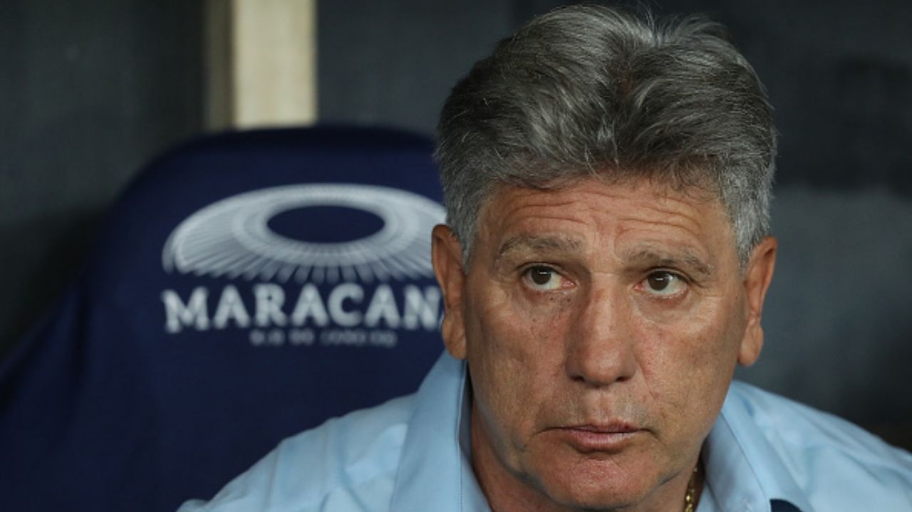 Renato Gaúcho perde o controle e ameaça jornalistas em coletiva pós-jogo