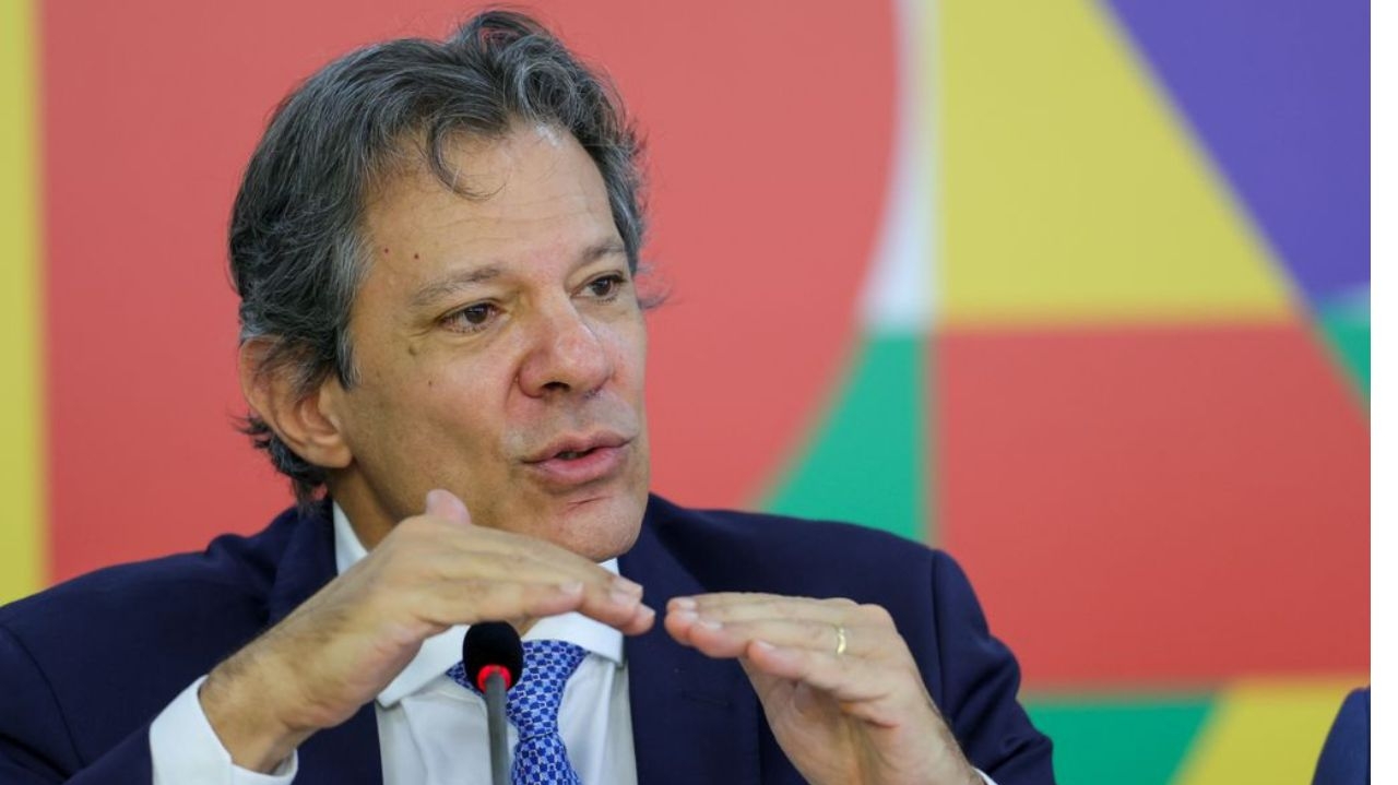 Governo propõe isenção de IR para quem ganha até R$20mil em caso de doença grave