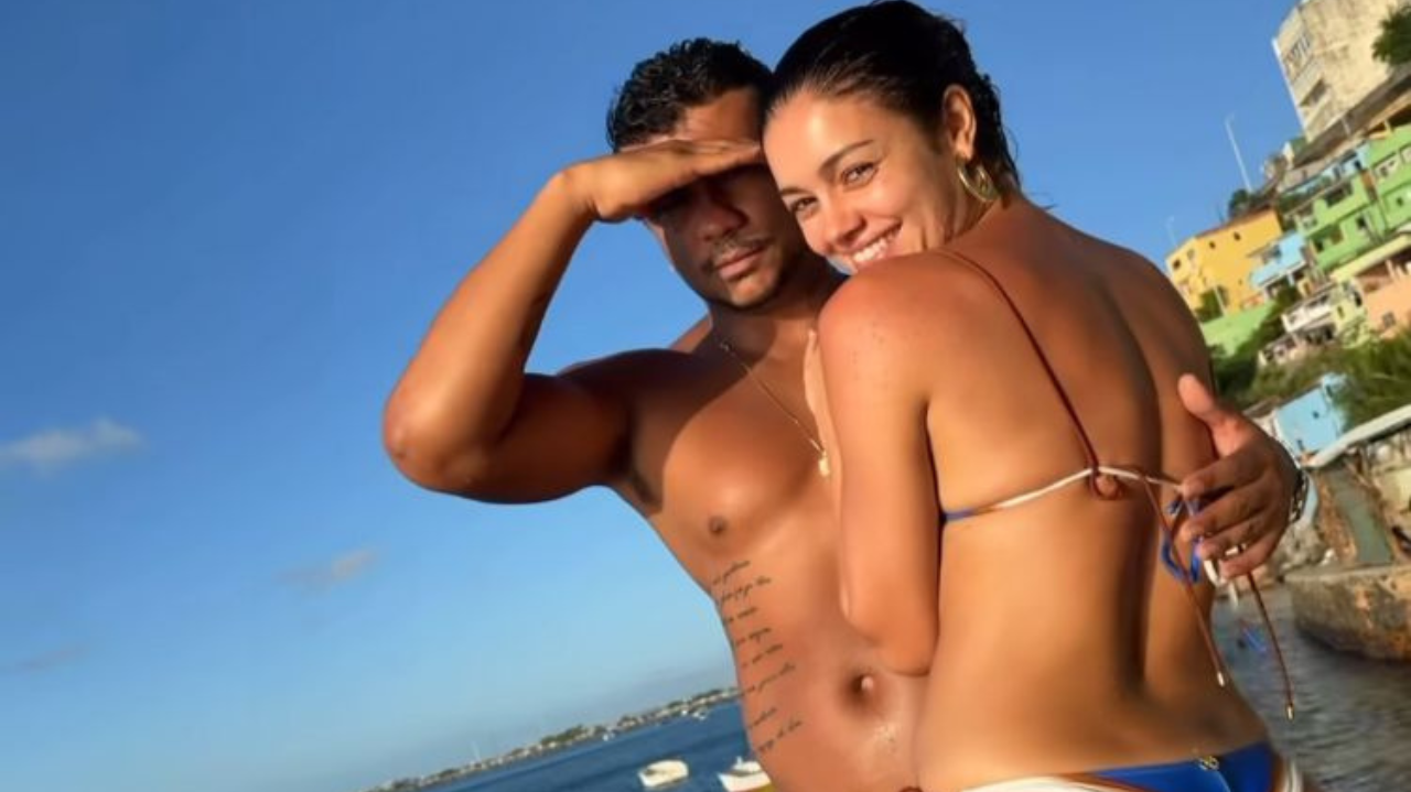 Sophie Charlotte e Xamã curtem férias na Bahia com amigos e familiares