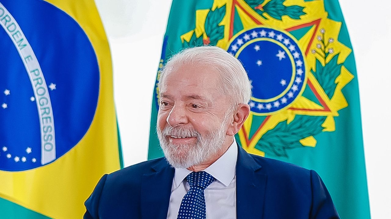 Lula passará por novo procedimento para prevenir sangramentos após cirurgia na cabeça