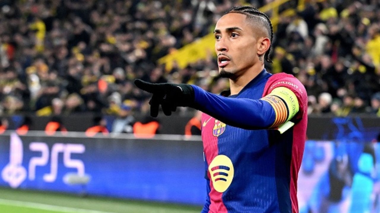 Raphinha encanta web com gol na Champions League