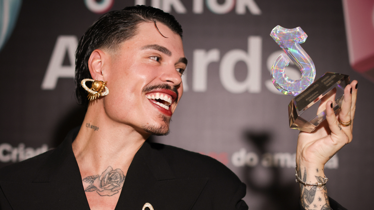 Bomtalvão vence prêmio “Criador do Ano” no TikTok Awards 2024