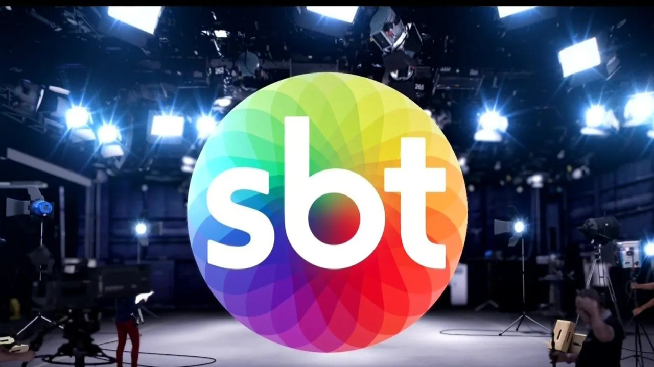 SBT anuncia Tiago Leifert como novo narrador da emissora