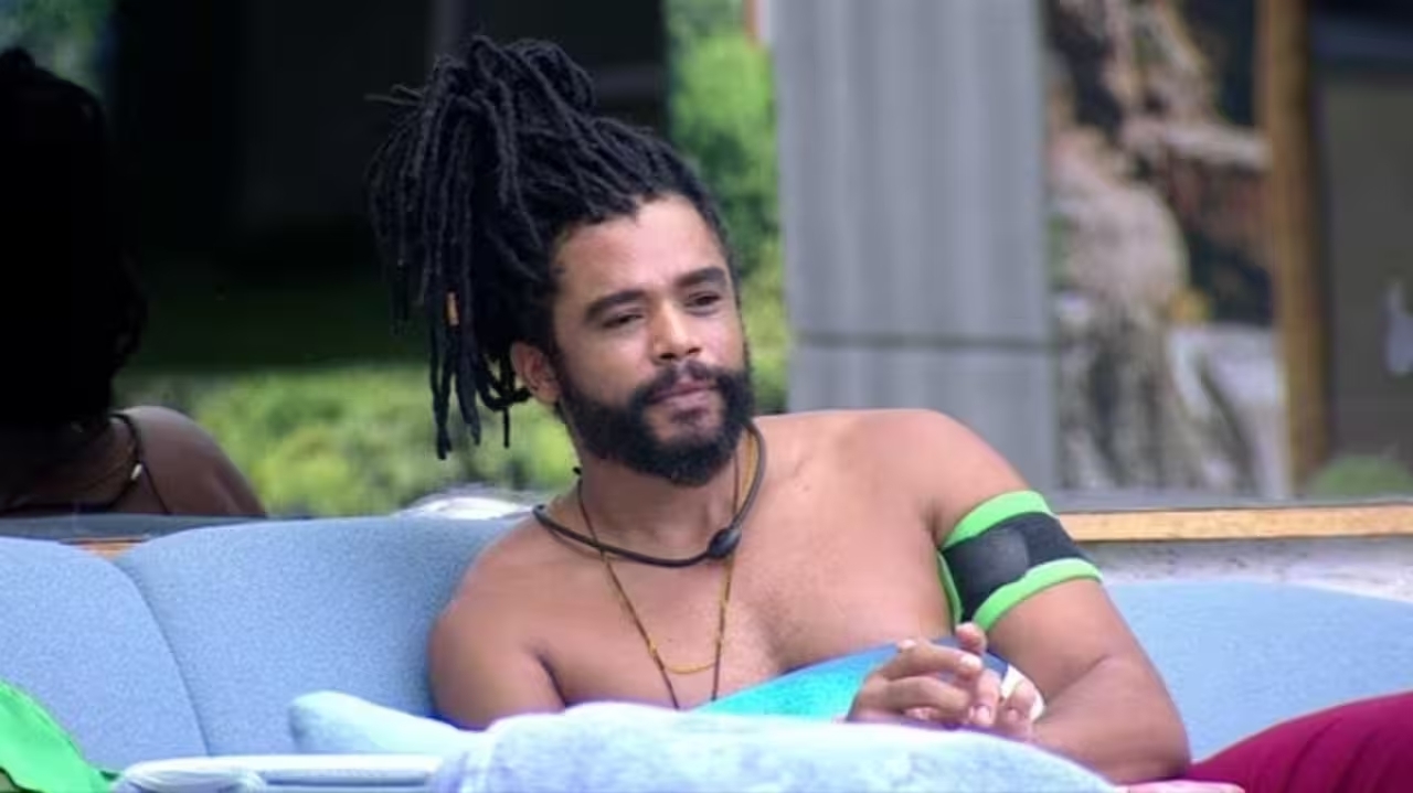 BBB 25: Diogo Almeida critica brothers na madrugada da primeira festa