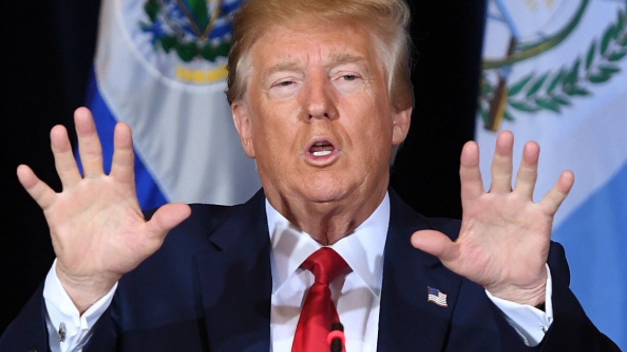 Trump revoga proteção para venezuelanos e adota medidas mais rígidas de imigração