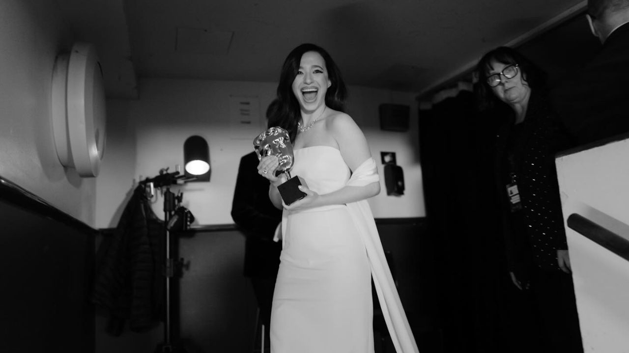 BAFTA: Mikey Madison homenageia profissionais do sexo na premiação