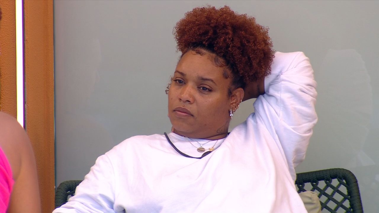BBB 25: Camilla desabafa após madrugada difícil