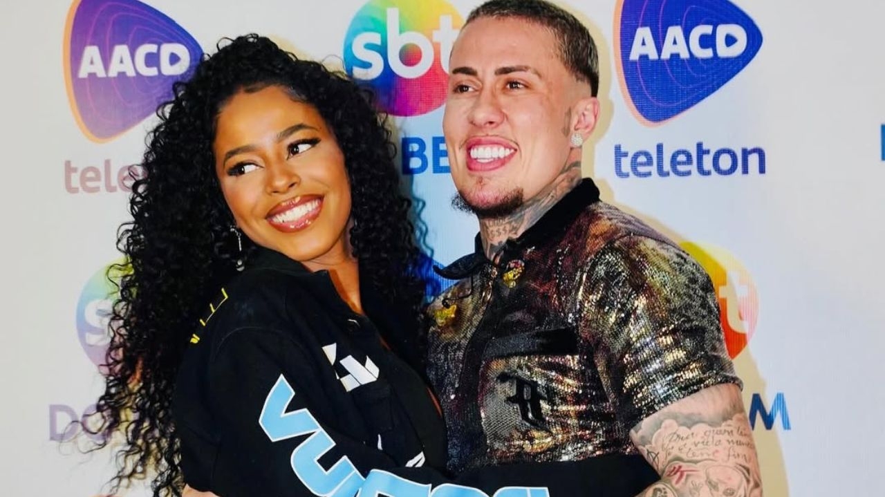 Lorena Maria grava vídeo e responde críticas após publicação de vídeo com MC Daniel