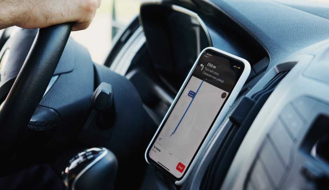 Uber e 99 aumentam o valor de tarifa das viagens