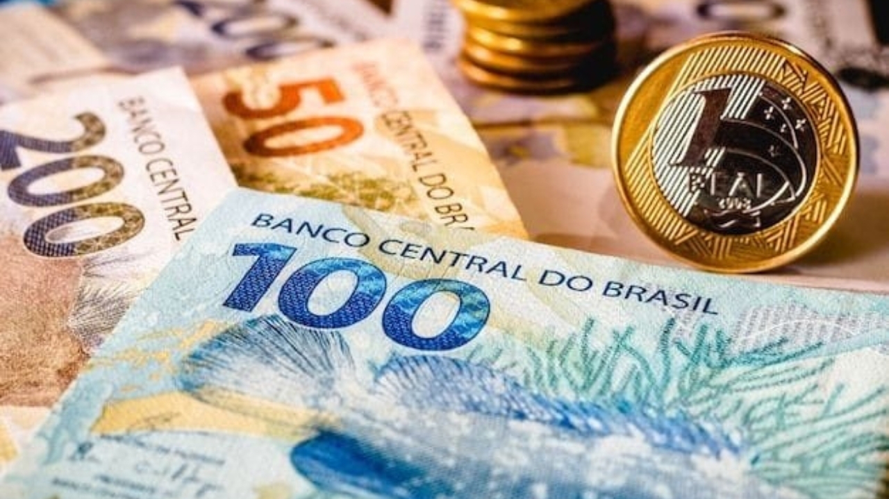 Trabalhadores podem sacar valores esquecidos do antigo PIS/Pasep a partir desta sexta-feira