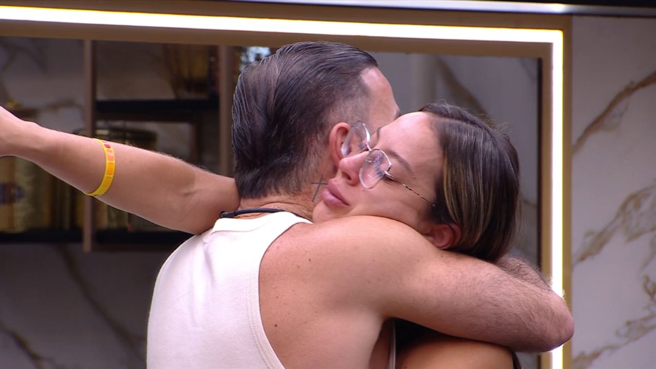 BBB 25: Renata desabafa após eliminação de Eva