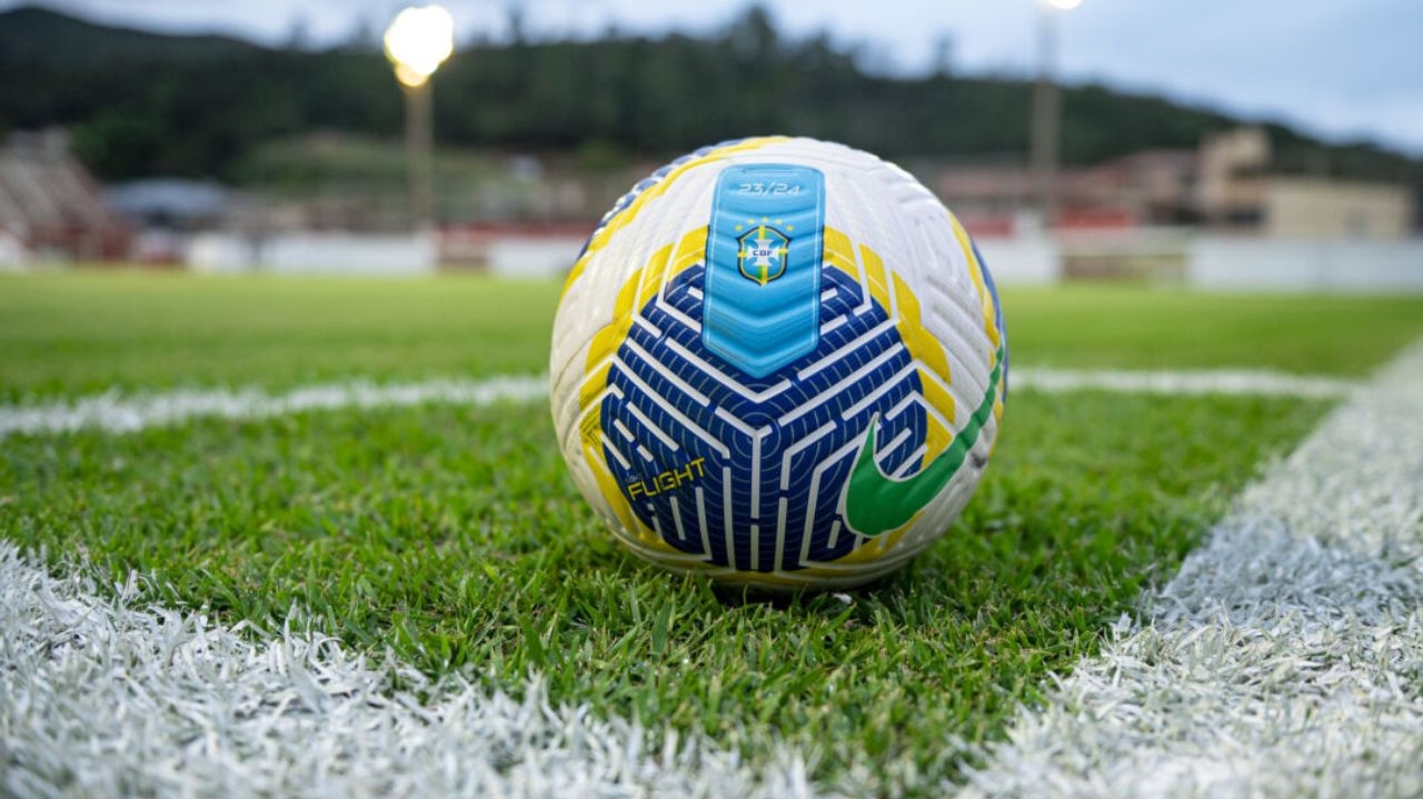Resumo da rodada: Polêmicas com VAR e excesso de cartões marca fim de semana do brasileirão