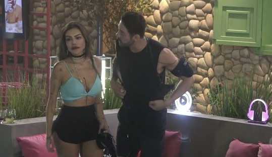 Rico aconselha Liziane puxar Nego do Borel caso vá para a roça em ‘A Fazenda 13’: ‘Ele está aqui fazendo cena’