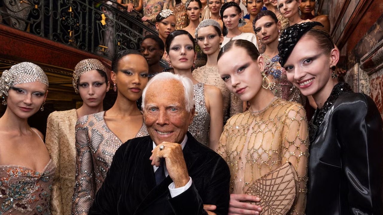 Giorgio Armani celebra 20 anos da linha Privé com exposição que exalta sua elegância atemporal