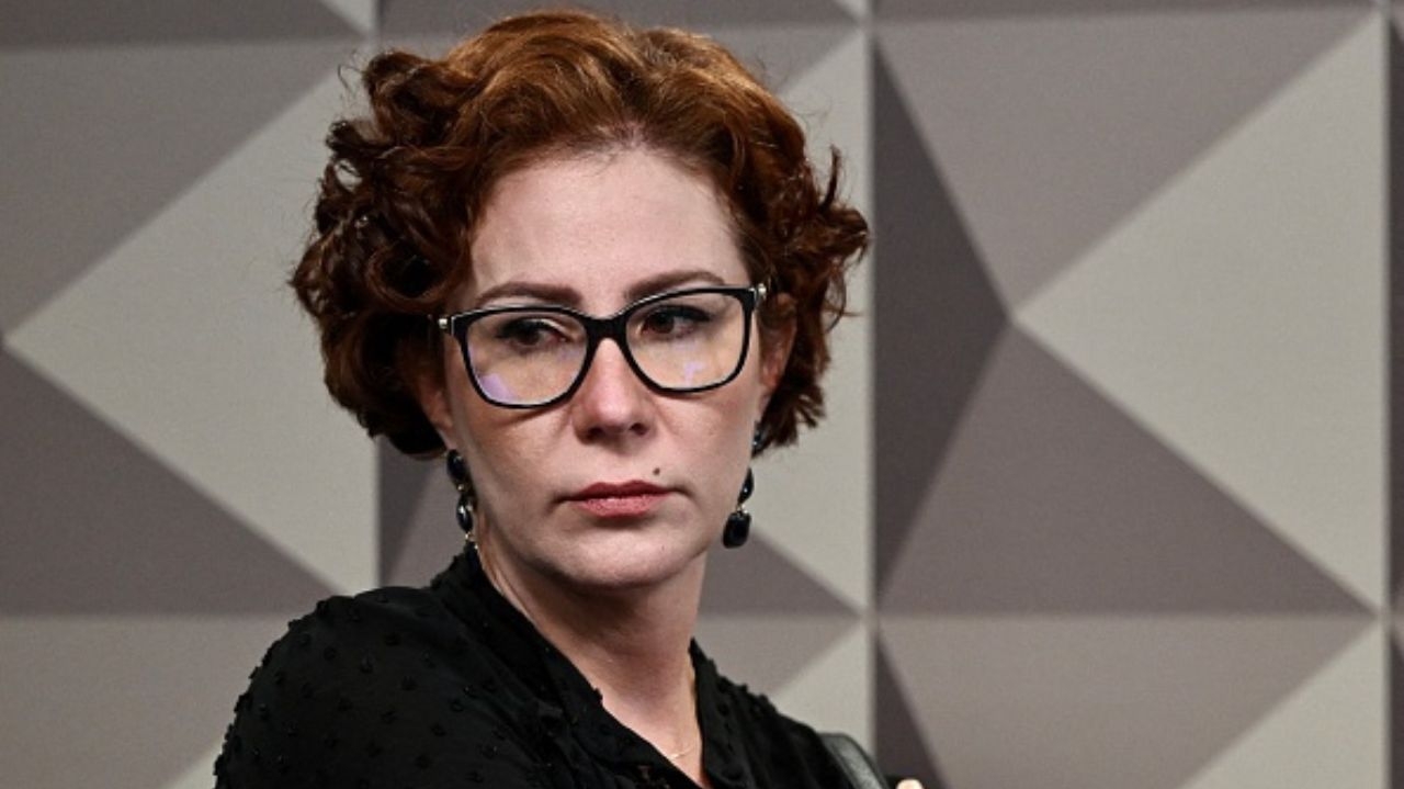 Advogados da deputada Zambelli recorre contra condenação