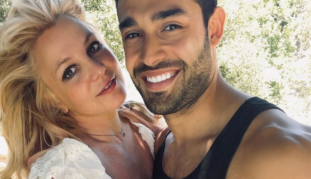 Noiva, Britney Spears planeja comprar casa com Sam Asghari