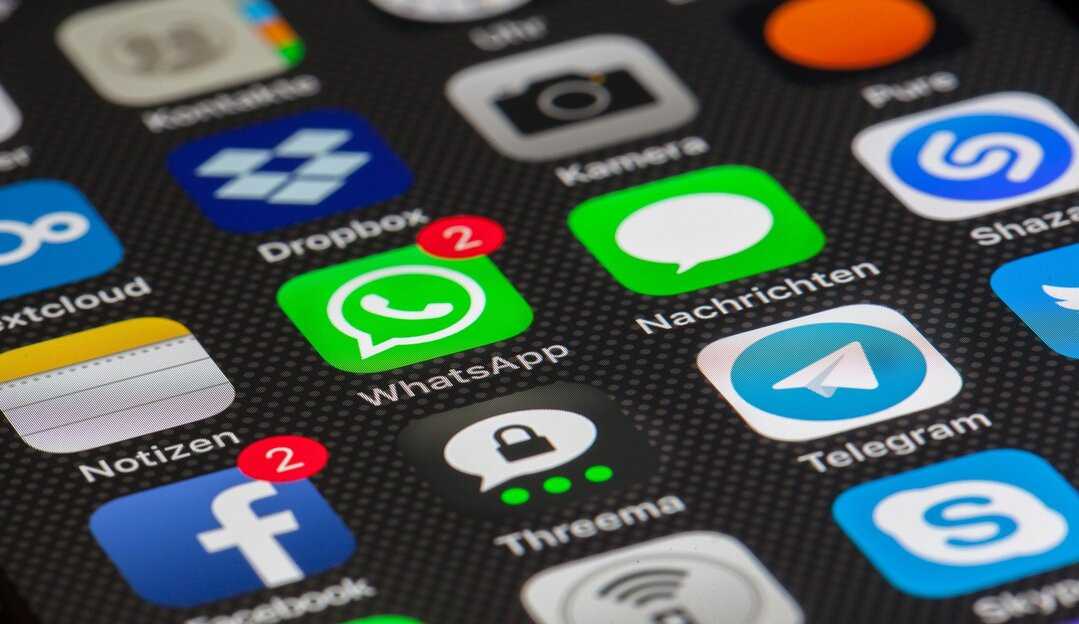 Após queda nas plataformas e denúncia, Mark Zuckerberg tem prejuízo