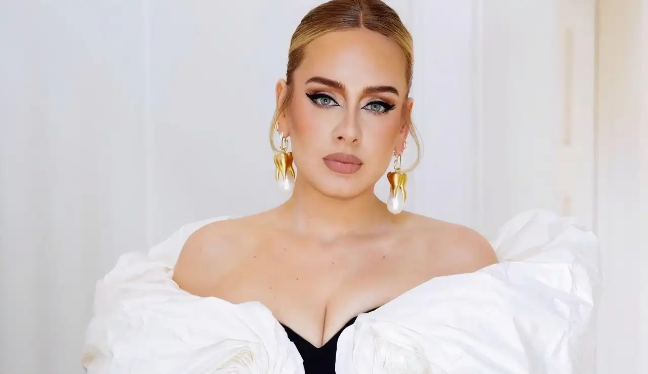Adele conta que teve ataque de ansiedade durante divórcio
