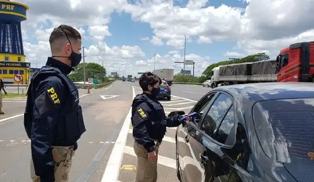 Operação Finados: PRF intensifica fiscalização nas estradas