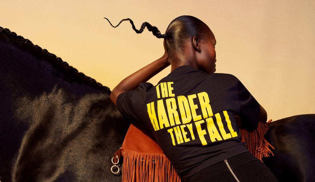 Balmain e Netflix cria coleção inspirada no filme “/The Harder They Fall”/