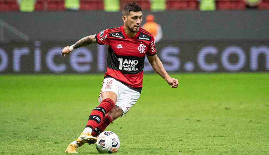 Flamengo está próximo de renovar com Arrascaeta até o final de 2026
