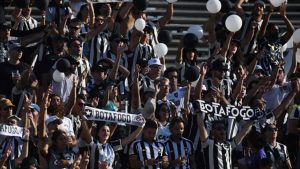 Botafogo empolga a torcida que espera vitória sobre o Palmeiras