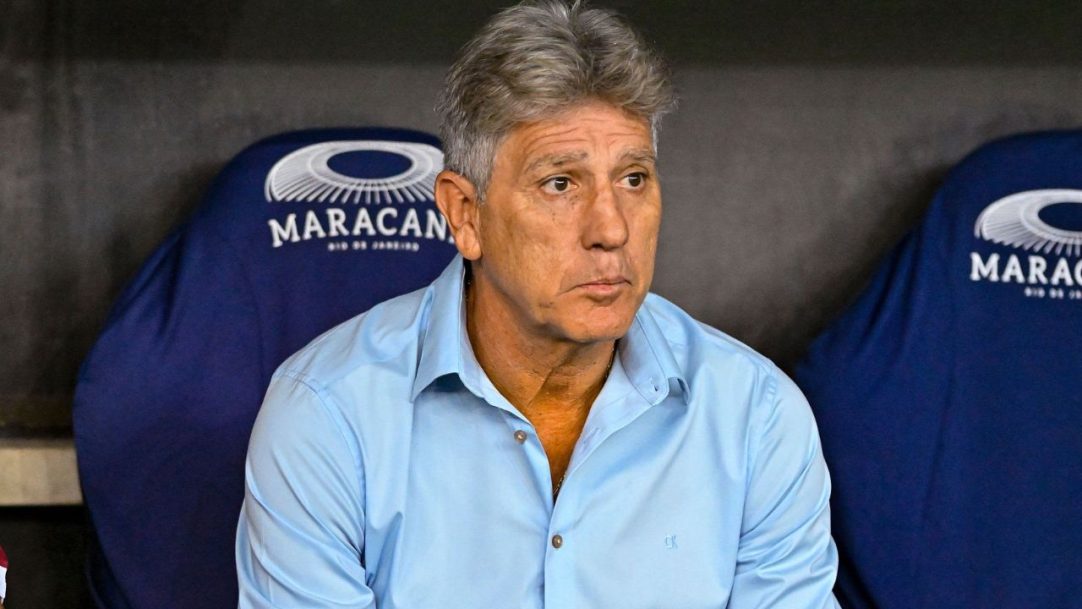 Renato Gaúcho é advertido por interferência em duelo do Mundial