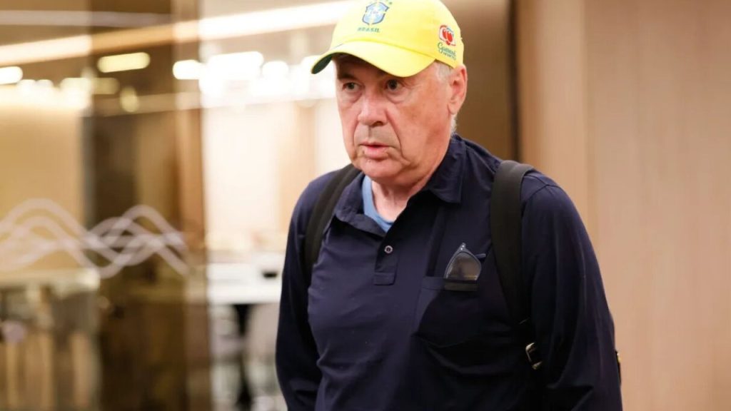 Ancelotti comenta possível saída de Gerson para o Zenit