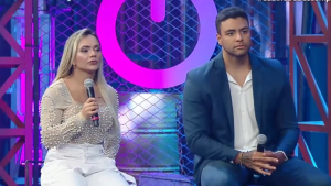 “A Carol é minha fã, acho que tem uma inveja incubada dentro dela”, ironiza Ana Paula, sobre a maior rival no jogo