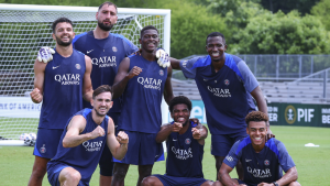 Domingo de futebol: guia completo de jogos com horários e transmissões